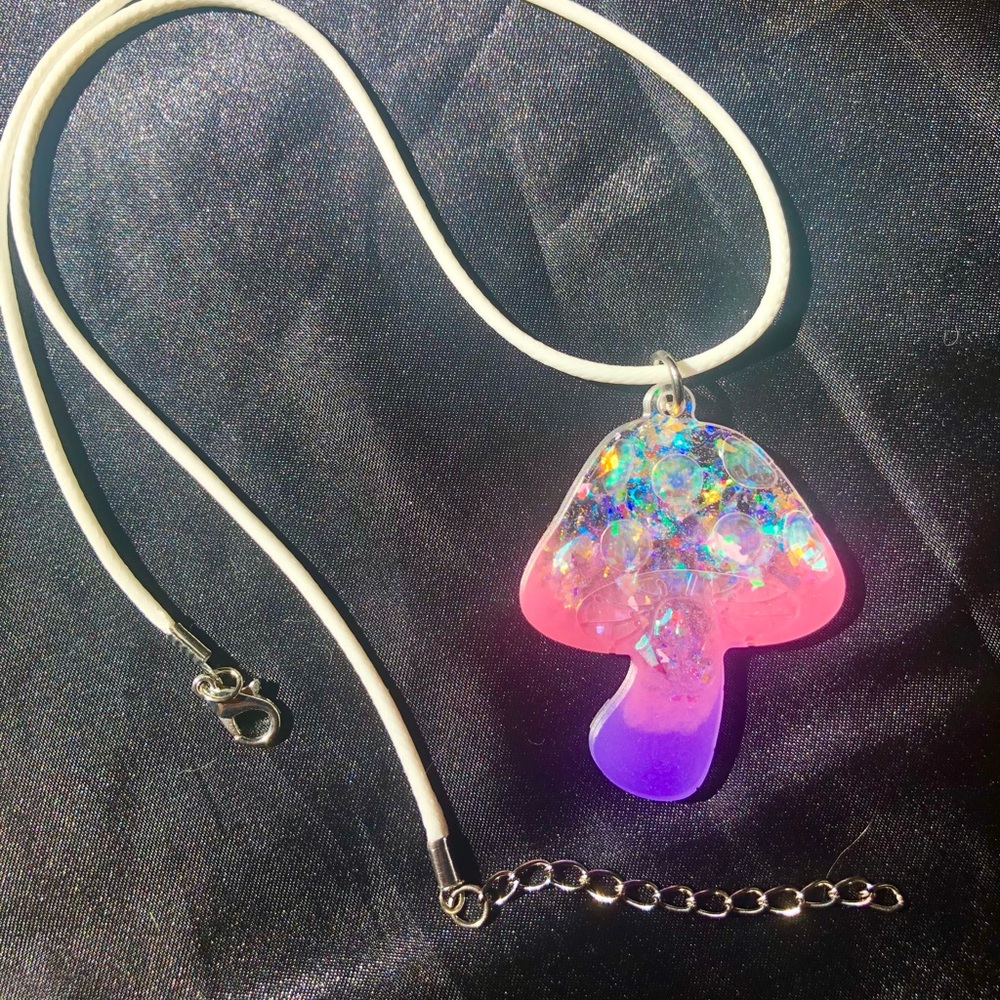 Tie Dye Mushroom Necklaces - Custom Amanita Necklace - Picture 5 of 13